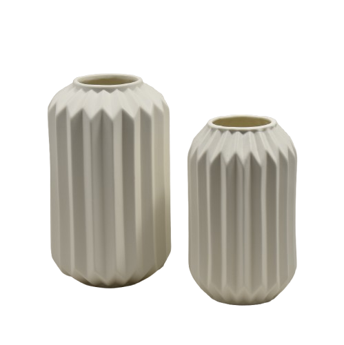 Vaso in porcellana bianca effetto plissè