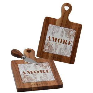 Bomboniere Claraluna tagliere in legno e ceramica con decoro floreale e scritta Amore